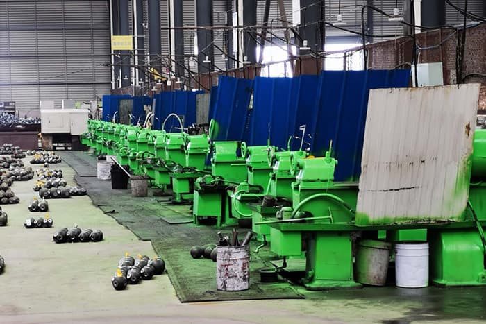 德宏螺栓球加工车间